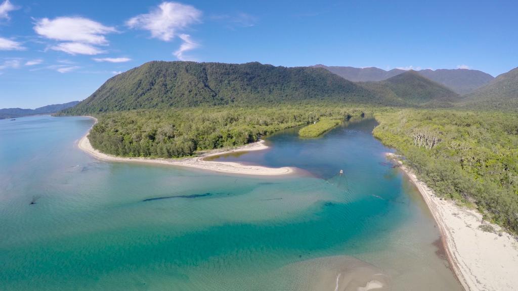Noah Creek Eco Huts Lodge Cape Tribulation