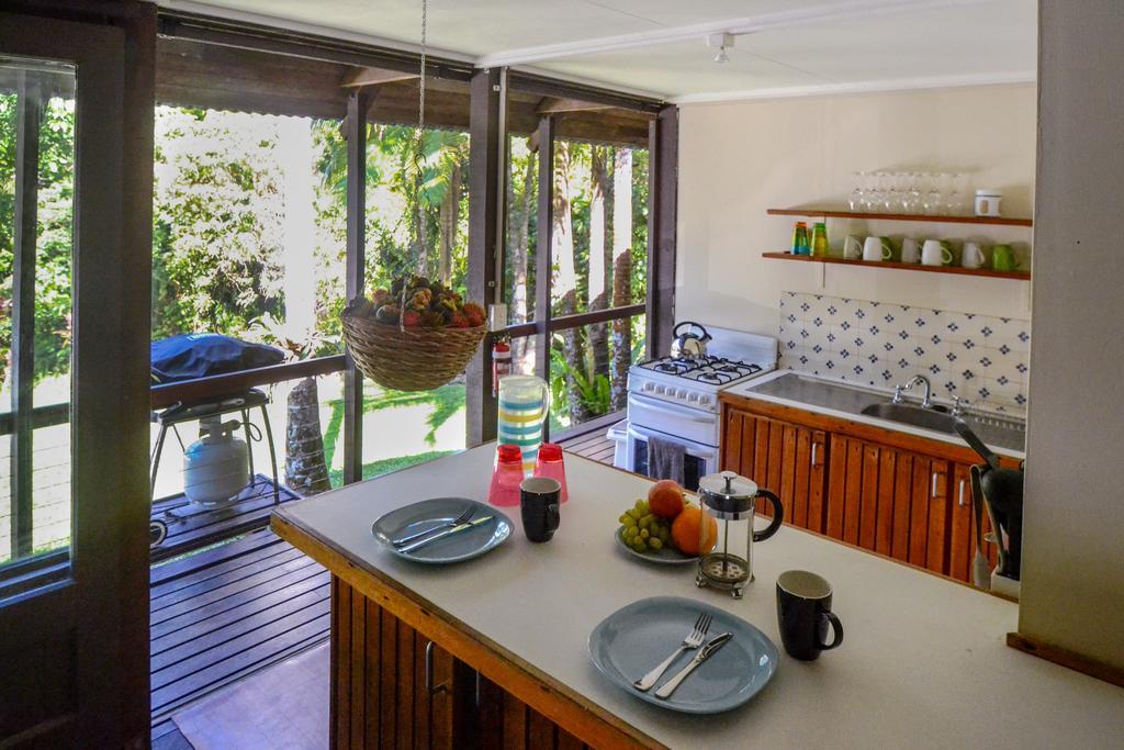 Noah Creek Eco Huts Lodge *
